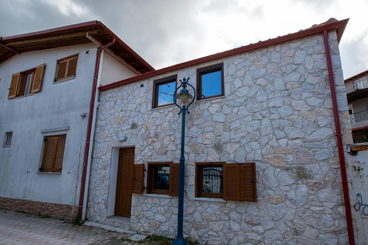 Nymphes House Pefkochori Villa Luaran gambar